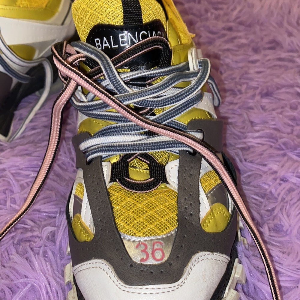 balenciaga white and yellow - Picture 4 of 5